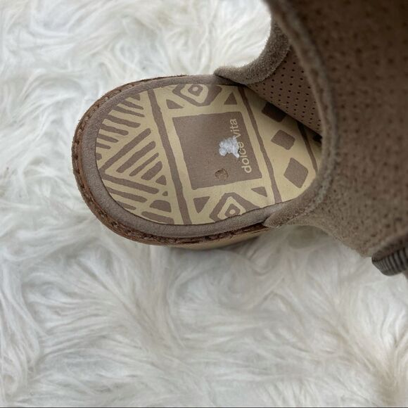 Dolce Vita Lira Lace-Up Laser Cut Peep Toe Suede Leather Ankle Booties - Picture 10 of 11